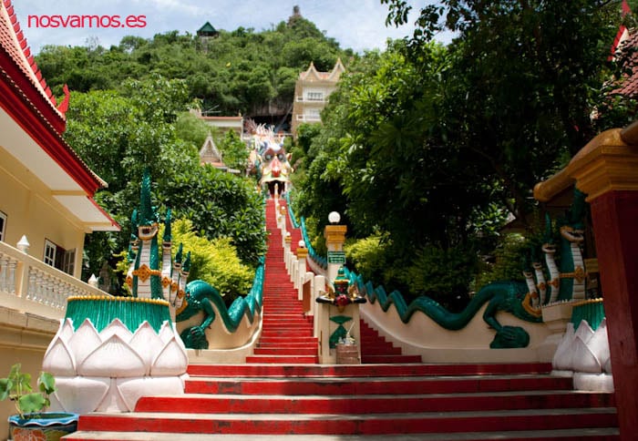 Acceso a la boca del dragón — Kanchanaburi, Tailandia