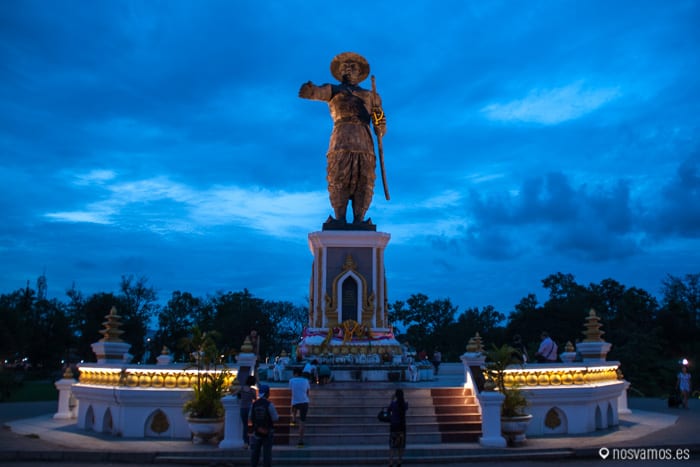 Vientiane y su precioso paseo al lado del Mekong